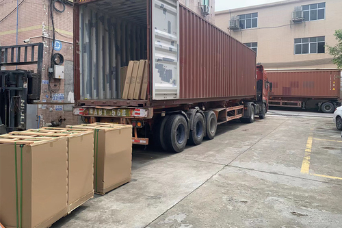 trường hợp công ty mới nhất về 2*40 HQ container của các thiết bị bếp và máy làm đá đến Philippines
