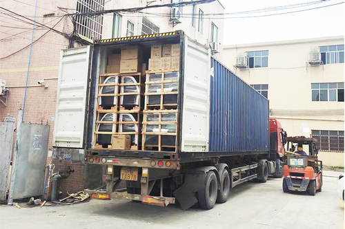 trường hợp công ty mới nhất về Hai container tủ lạnh và tủ đông thương mại cho Trung Đông