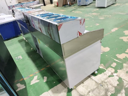 1.8M Bàn làm salad 3 cửa dưới quầy Bàn làm pizza lạnh với màn hình trên cùng
